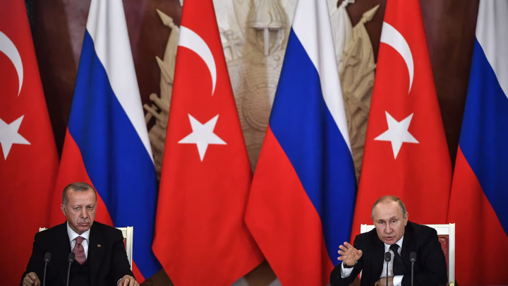 Russian President Vladimir Putin and Turkish President Recep Tayyip Erdoğan | Alexander Nemenov/AFP via Getty Images