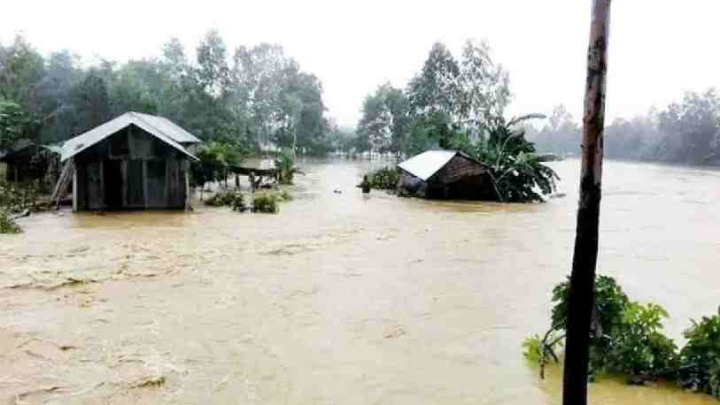 Telecom operators swings into emergency mode to restore networks in flood-affected districts of BD