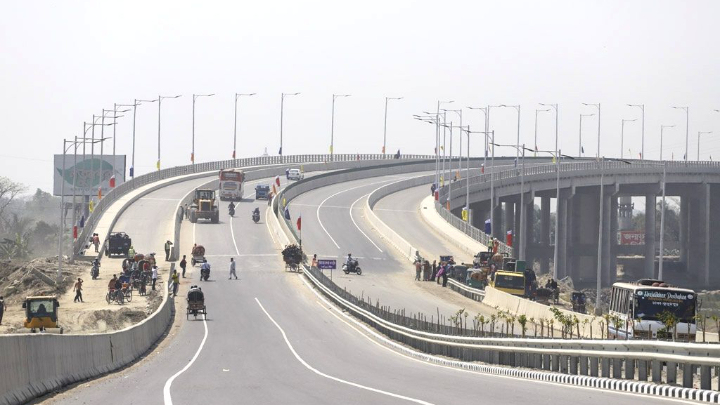Government fixes tolls for different vehicles for using Dhaka-Mawa-Bhanga Expressway