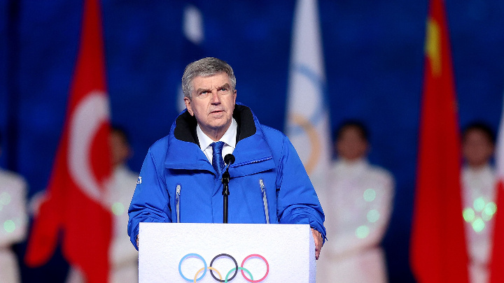 Ukraine flag will fly high at olympics, says IOC chief Thomas Bach