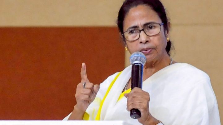 Intruder sneaks into Mamata’s house, stays entire night