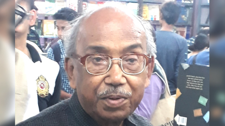 Veteran director Tarun Majumdar of Kolkata passed away 