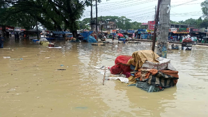 Flood situation in Sylhet improves slightly 