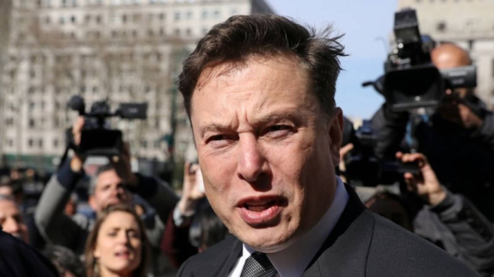 Elon Musk texted Twitter CEO saying lawyers ‘causing trouble’