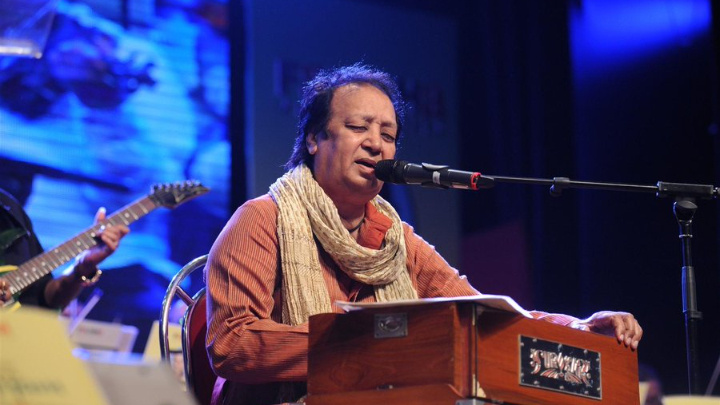 Ghazal maestro and musician Bhupinder Singh is no more