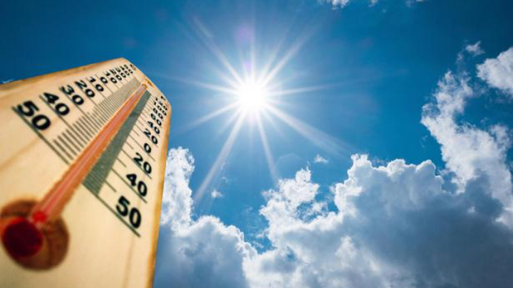 Mild heat wave may continue in 3 districts