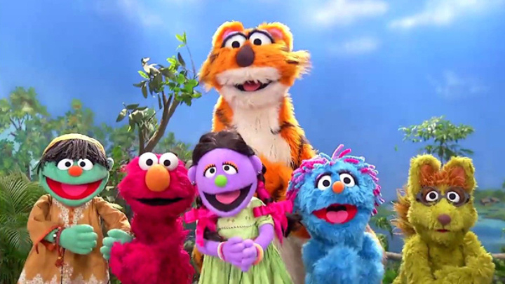 Popular children's puppet show "Sisimpur" wins the "Best Mixed Media Series" award 