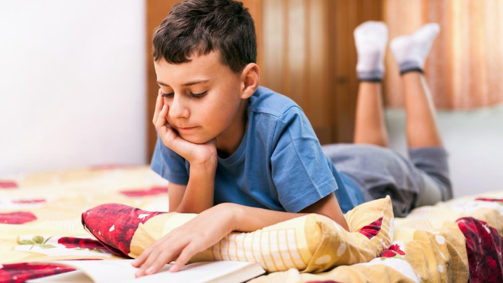 Parenting tips to keep in mind when leaving kids alone at home