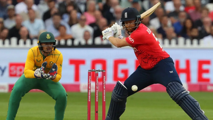 Bairstow leads England to victory over South Africa in 1st T20