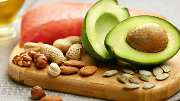 Diabetes: Nutritionist on healthy fats to regulate blood sugar levels