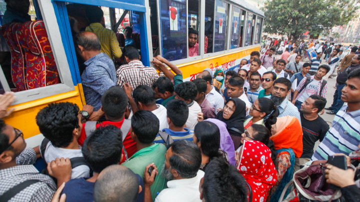 Dhaka Road Transport Owners' Association scraps the waybill check system