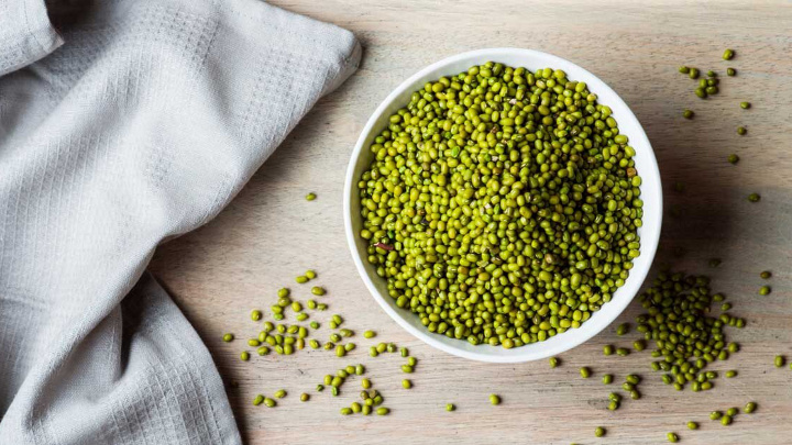 Wonderful health benefits of eating moong beans every day