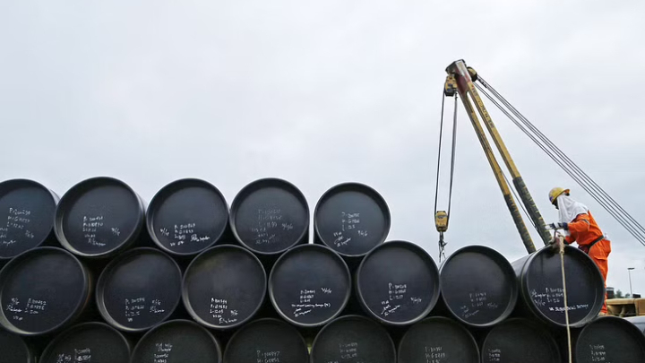 Bangladesh prefers to import Russian oil via a third country 