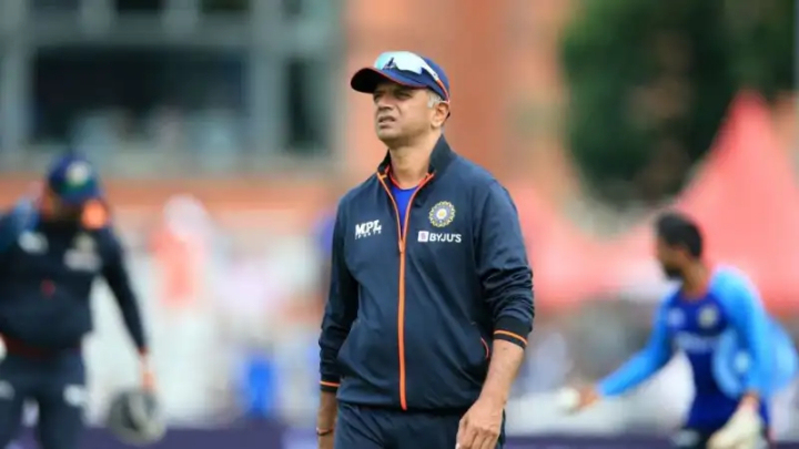 India coach Rahul Dravid tests positive for Covid-19 