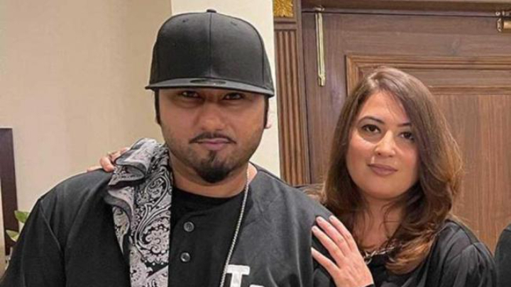 Yo Yo Honey Singh divorced from wife after 11 yrs of marriage