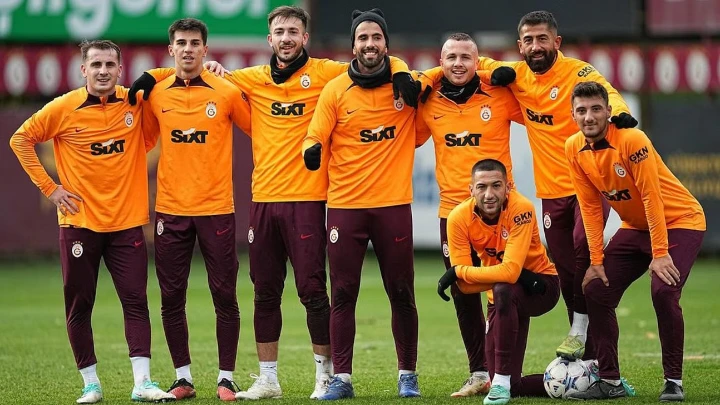 Man Utd braced for Galatasaray cauldron