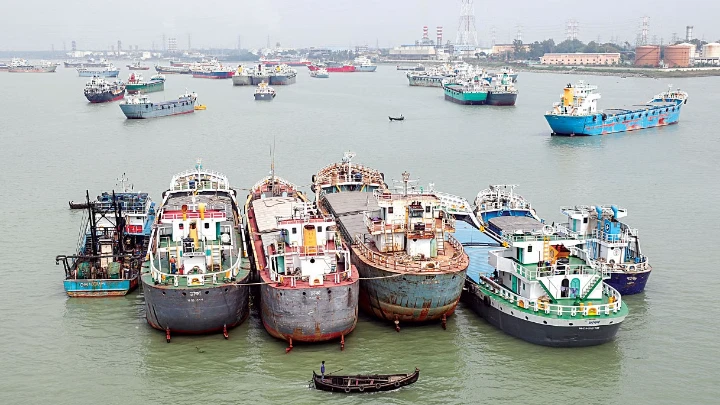 30% less cargo is moving through waterways. Cargo movement through inland waterways has decreased in recent times as ongoing difficulties in opening letters of credit leading to lower imports means there is less to carry for the vessels on river routes. The picture was taken from the Shah Amanat Bridge over the Karnaphuli river in Chattogram recently. PHOTO: Rajib Raihan