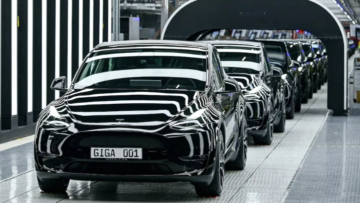 Model Y cars are pictured during the opening ceremony of the new Tesla Gigafactory for electric cars in Gruenheide, Germany, March 22, 2022. Patrick Pleul/Pool via REUTERS/File Photo 