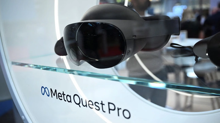 Meta Quest Pro goggles are displayed during a trade fair in Hannover Messe, in Hanover, Germany, April 22, 2024. REUTERS/Annegret Hilse
