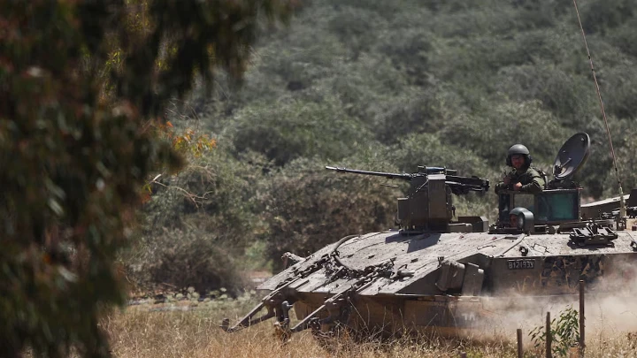 Israeli soldiers sit in a military vehicle near Israel's border with Gaza, amid the ongoing conflict between Israel and the Palestinian Islamist group Hamas, in Israel, April 17, 2024. Photo: Reuters