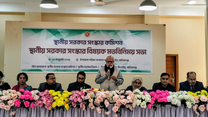 No party symbols in local body polls: Reform commission chief